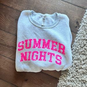 boutique grey crew neck